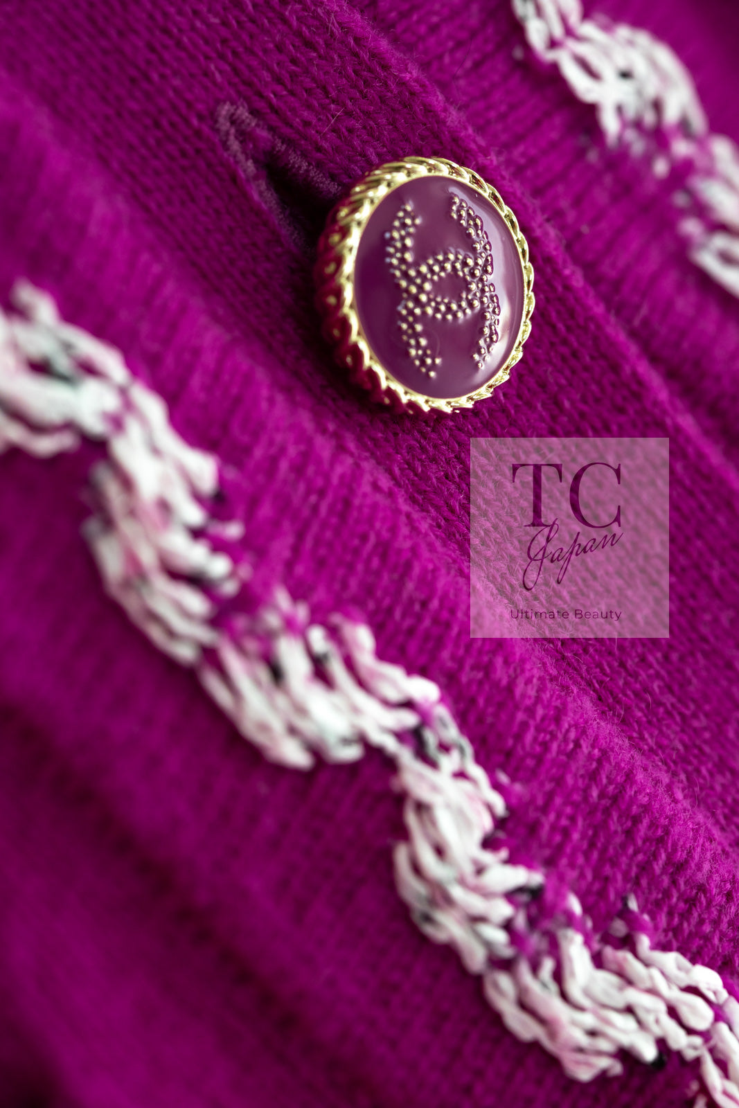 CHANEL シャネル　ピンク Vネック カシミアカーディガン　34 CHANEL（シャネル） 国内正規/ P70793K10084 21SS No5ボタン カシミヤ