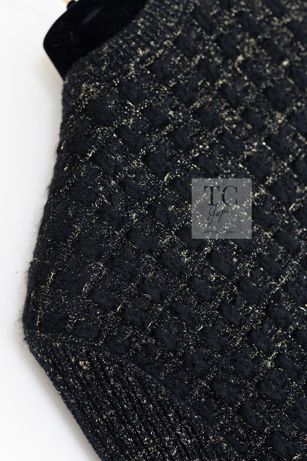 シャネル カーディガン CHANEL ブラック ゴールド ふわふわ ニット