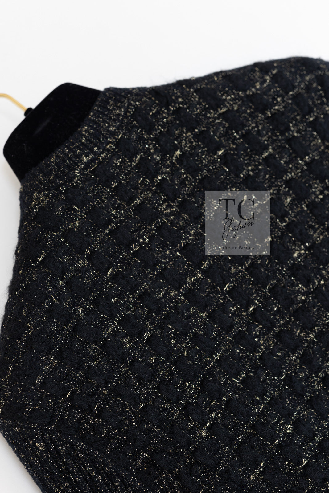 シャネル カーディガン CHANEL ブラック ゴールド ふわふわ ニット