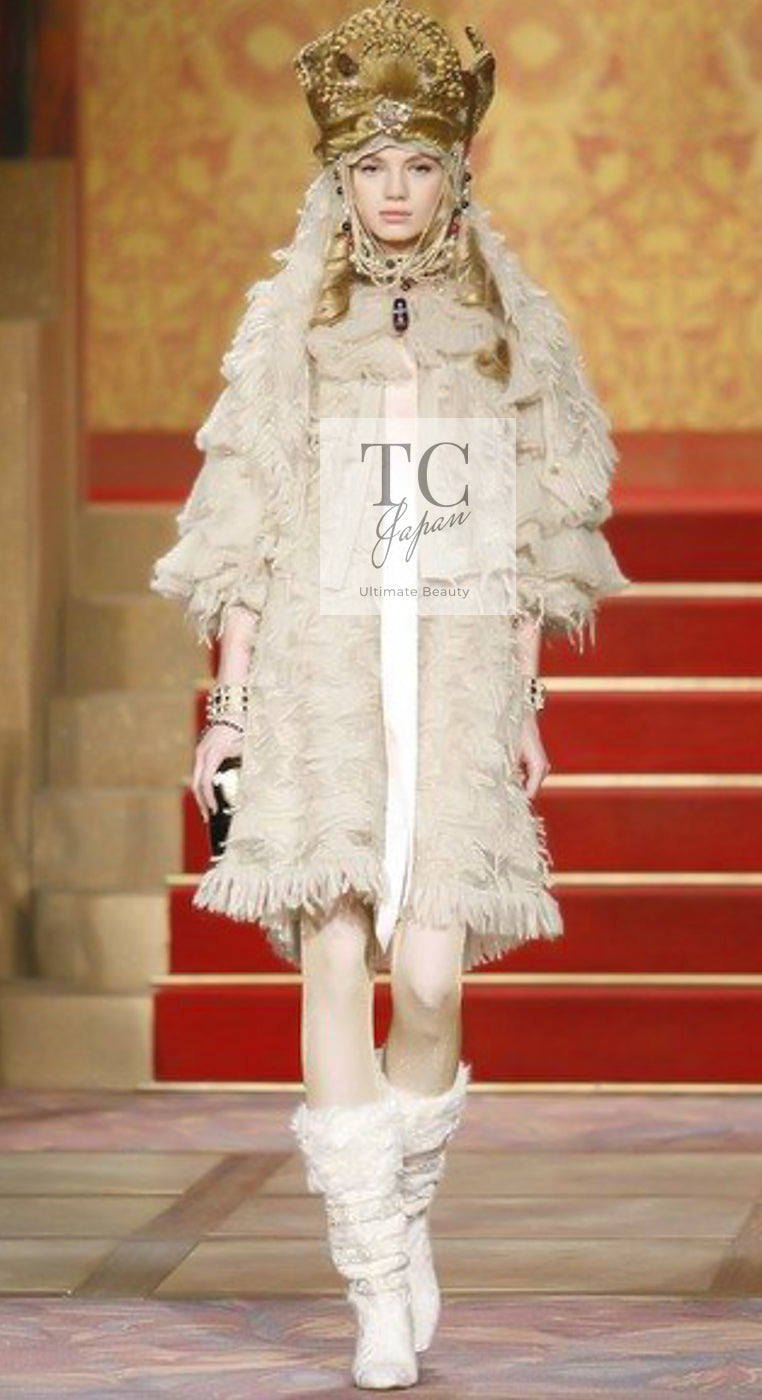 CHANEL 09PF Ivory Beige Mohair Dress 38 シャネル アイボリー ベージュ モヘア ワンピース 即発
