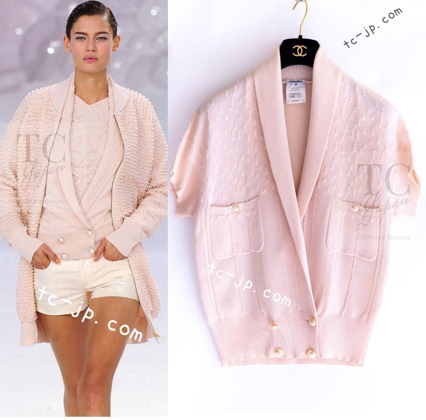 CHANEL 12S Baby Pink CC Logo Buttons Knit Cardigan 36 シャネル ベビー ピンク ココマーク CC ロゴ パール ボタン ニット カーディガン 即発