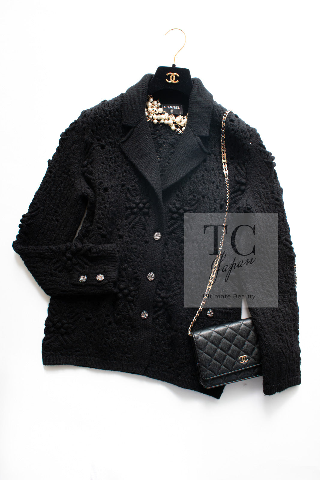 CHANEL 22C black cashmere women's cardigan / シャネル レディース ブラック カシミヤ カーディガン
