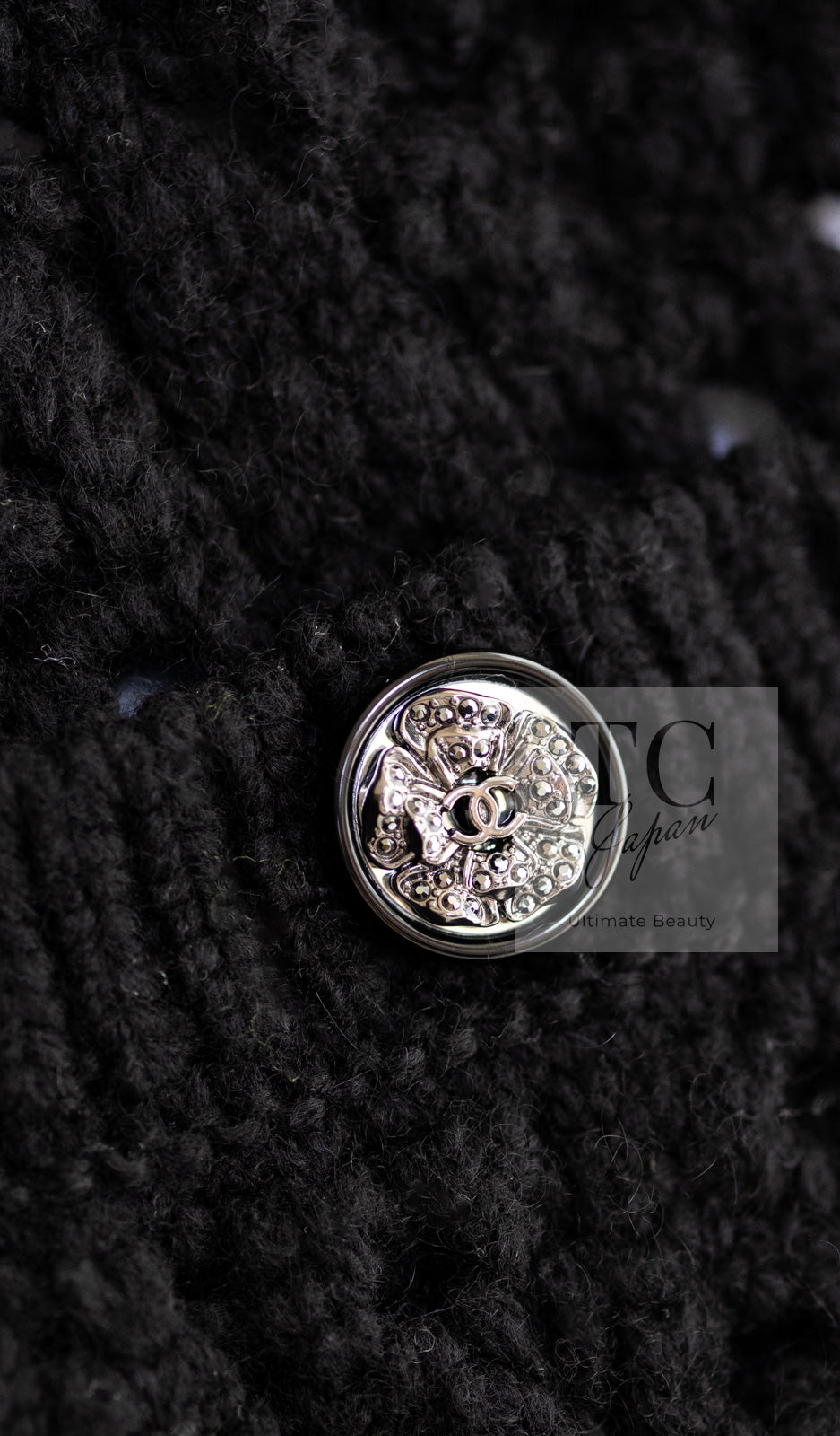 CHANEL 22C black cashmere women's cardigan / シャネル レディース ブラック カシミヤ カーディガン