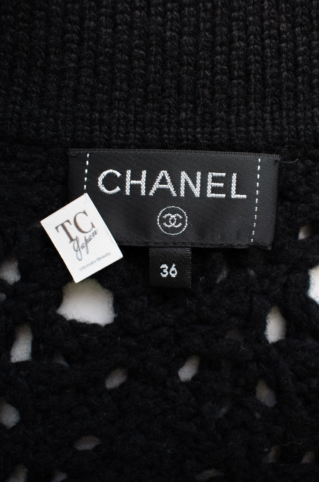 CHANEL 22C black cashmere women's cardigan / シャネル レディース ブラック カシミヤ カーディガン