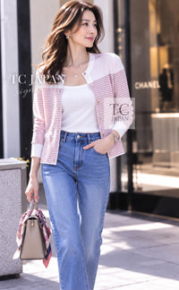 CHANEL 2024 24 COCO Beach White Silver CC Logo Buttons Knit Cardigan | TW