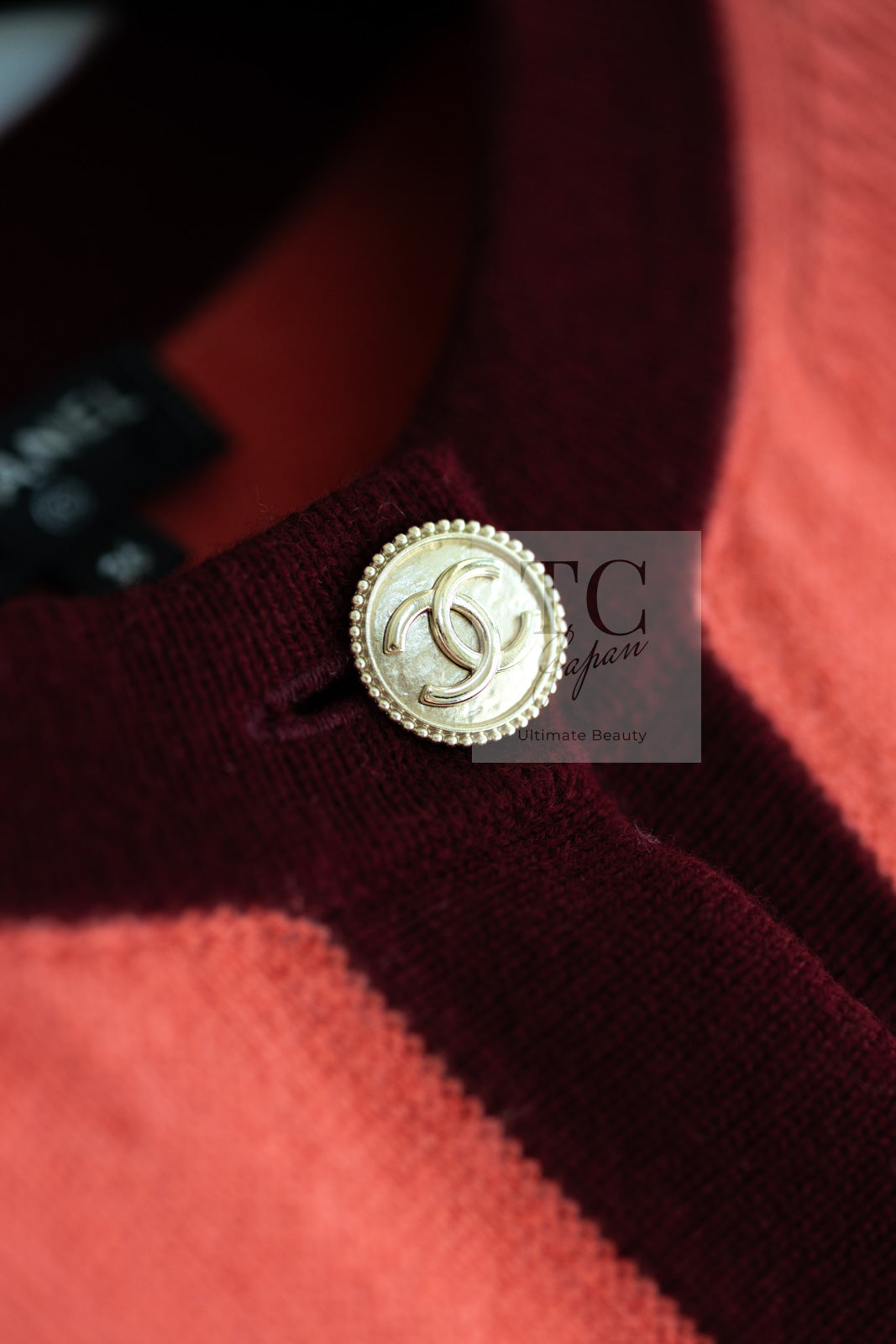 CHANEL 20PF Plum Burgundy Bicolor CC Logo Button Cashmere Knit Cardigan 38 | HK