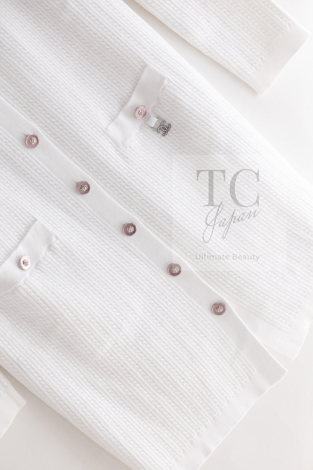 CHANEL 22PS White Cotton Lion Buttons Long Cardigan 36 シャネル ホワイト コットン ライオン ボタン ロング ニット カーディガン 即発