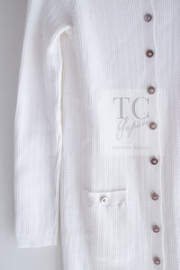 CHANEL 22PS White Cotton Lion Buttons Long Cardigan 36 シャネル ホワイト コットン ライオン ボタン ロング ニット カーディガン 即発