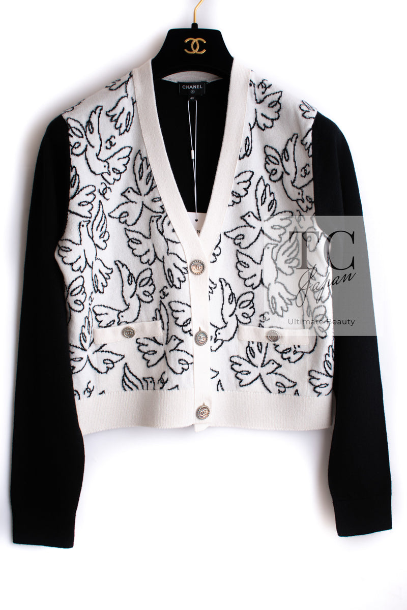 CHANEL 22C White Black Bird Pattern Cashmere Knit Cardigan 38 40 シャネル ホワイト ブラック トリ柄 カシミヤ ニット カーディガン 即発
