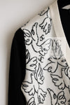 CHANEL 22C White Black Bird Pattern Cashmere Knit Cardigan 38 40 シャネル ホワイト ブラック トリ柄 カシミヤ ニット カーディガン 即発
