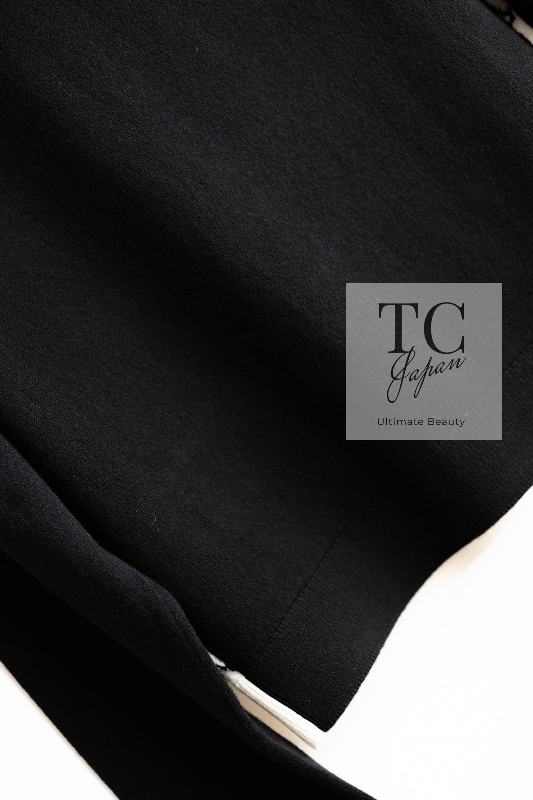 CHANEL 22C White Black Bird Pattern Cashmere Knit Cardigan 38 40 シャネル ホワイト ブラック トリ柄 カシミヤ ニット カーディガン 即発