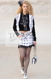CHANEL 22C White Black Bird Pattern Cashmere Knit Cardigan 38 40 シャネル ホワイト ブラック トリ柄 カシミヤ ニット カーディガン 即発