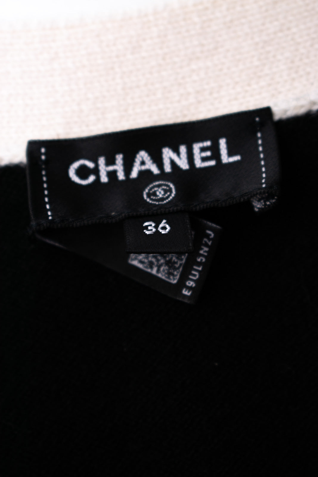 CHANEL 22C White Black Bird Pattern Cashmere Knit Cardigan 36 シャネル ホワイト ブラック トリ柄 カシミヤ ニット カーディガン 即発