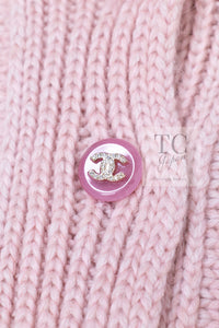 CHANEL 09A Pink Cashmere Dolman Sleeve CC Logo Buttons Knit Cardigan 40 42 44 シャネル ピンク カシミヤ ドルマンスリーブ ココボタン ニット カーディガン 即発