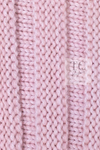 CHANEL 09A Pink Cashmere Dolman Sleeve CC Logo Buttons Knit Cardigan 40 42 44 シャネル ピンク カシミヤ ドルマンスリーブ ココボタン ニット カーディガン 即発
