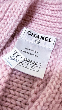 CHANEL 09A Pink Cashmere Dolman Sleeve CC Logo Buttons Knit Cardigan 40 42 44 シャネル ピンク カシミヤ ドルマンスリーブ ココボタン ニット カーディガン 即発