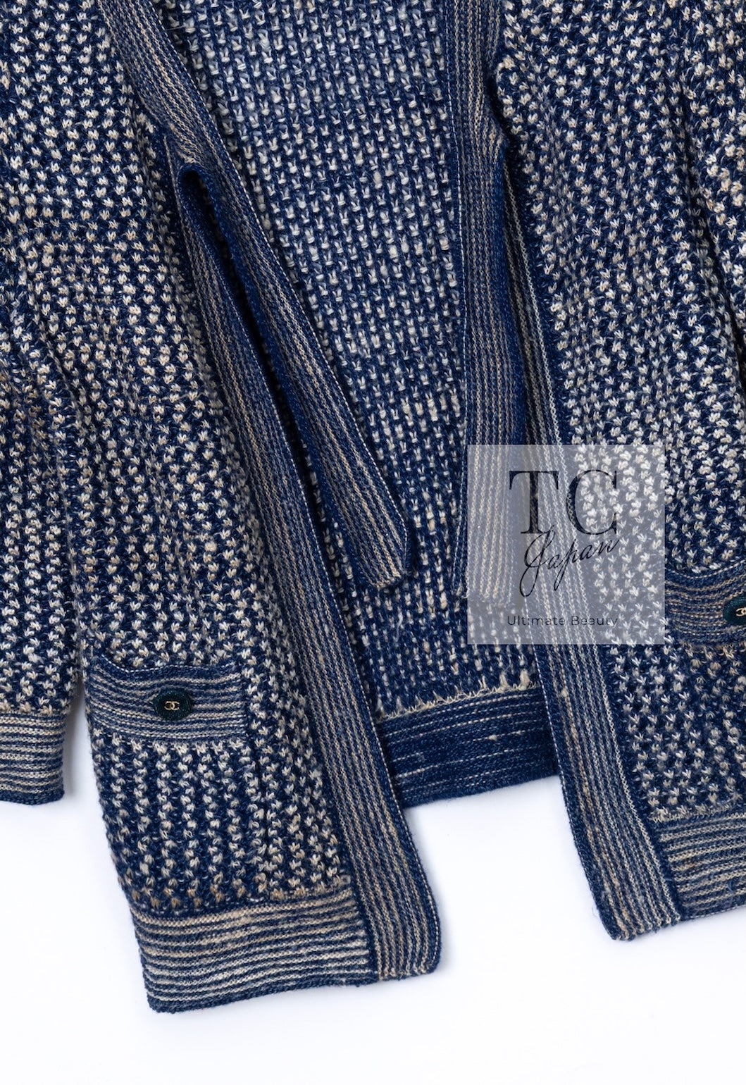 CHANEL 07S Navy Beige Silk Cotton Cashmere CC Logo Button Knit Cardigan 34 36 シャネル ネイビー ベージュ シルク コットン カシミヤ CC ココボタン ニット カーディガン 即発