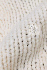 CHANEL 03A Ivory Creme Black Frill Wool Knit Cardigan 38 シャネル アイボリー クリーム ブラック フリル ウール ニット カーディガン 即発