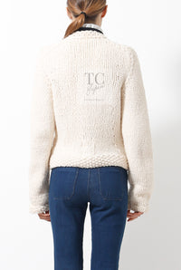 CHANEL 03A Ivory Creme Black Frill Wool Knit Cardigan 38 シャネル アイボリー クリーム ブラック フリル ウール ニット カーディガン 即発