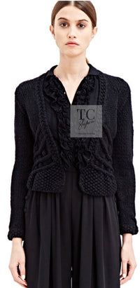 CHANEL 03A Ivory Creme Black Frill Wool Knit Cardigan 38 シャネル アイボリー クリーム ブラック フリル ウール ニット カーディガン 即発