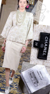 CHANEL 17PF Ivory Gold Metallic Super Soft Stretched Knit Cardigan Lion CC Button 38 シャネル アイボリー ゴールド ふわふわ ニット ストレッチ カーディガン ライオン CC ボタン 即発