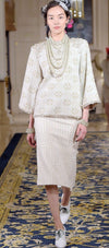 CHANEL 17PF Ivory Gold Metallic Super Soft Stretched Knit Cardigan Lion CC Button 38 シャネル アイボリー ゴールド ふわふわ ニット ストレッチ カーディガン ライオン CC ボタン 即発