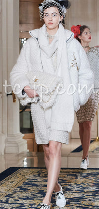 CHANEL 17PF Gray Multi Rhinestone Wool Alpaca Zip up Blouson Jumper Jacket 36 38 シャネル グレー マルチ ビジュー ラインストーン ウール アルパカ ジッパー ブルゾン ジャンパー ジャケット 即発 - TC JAPAN