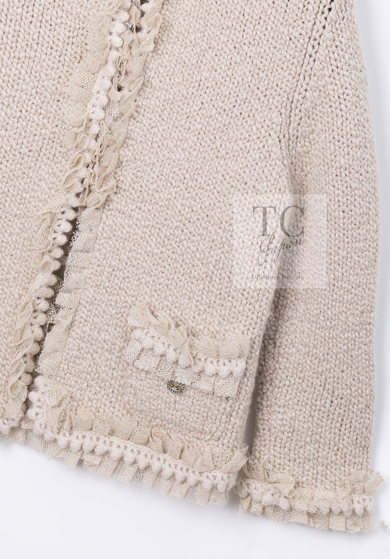 CHANEL 05A Beige Fringe Cashmere Knit Jacket Cardigan 34 36 シャネル ベージュ フリンジ カシミヤ ニット ジャケット カーディガン 即発