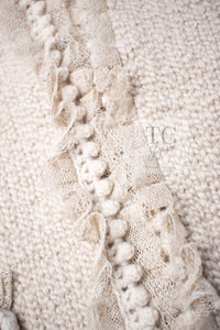 CHANEL 05A Beige Fringe Cashmere Knit Jacket Cardigan 34 36 シャネル ベージュ フリンジ カシミヤ ニット ジャケット カーディガン 即発