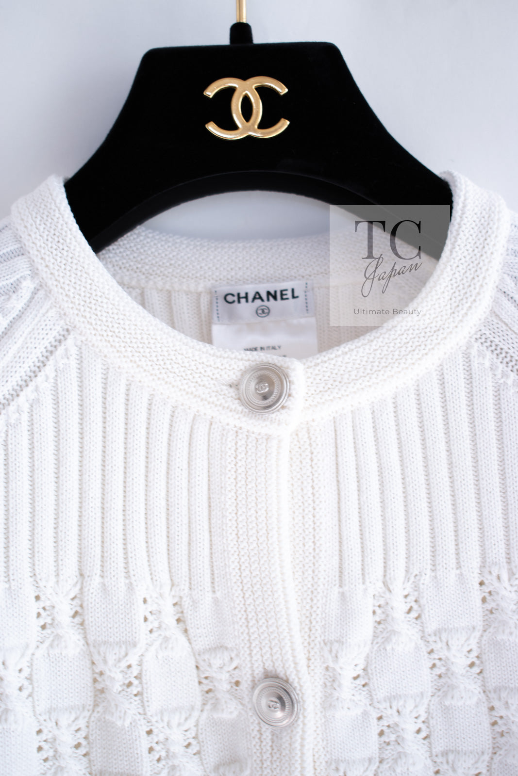 シャネル カーディガン CHANEL ホワイト アイボリー シルバー CC ロゴ