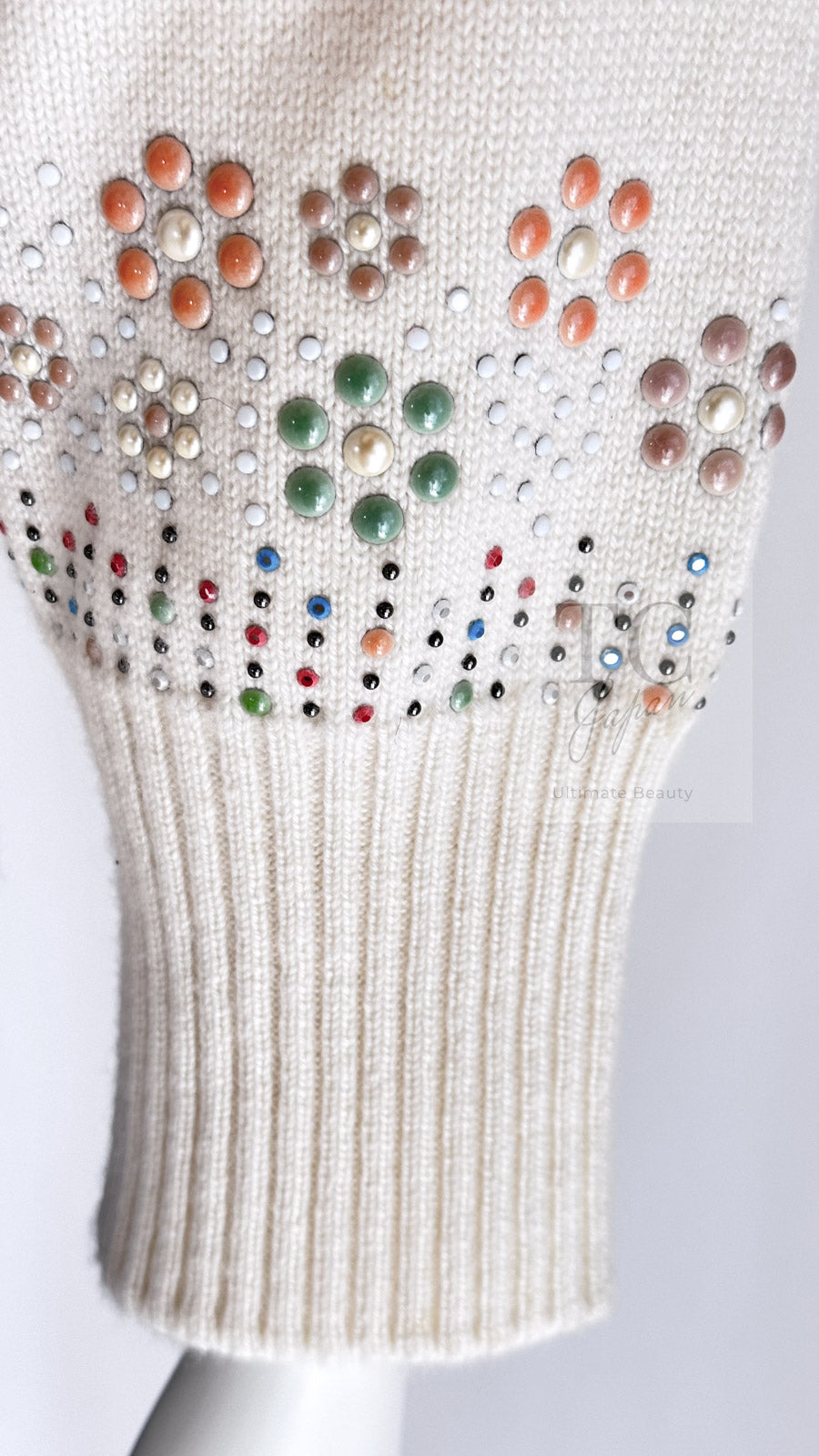 CHANEL 12C Ivory Cashmere 100% Swarovski Knit Cardigan 50 シャネル アイボリー カシミア スワロフスキー ニット カーディガン 即発