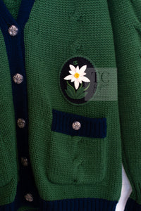 CHANEL 15PF Green Blue Flower Patch Wool Knit Cardigan 36 38 シャネル グリーン お花 ワッペン ウール ニット カーディガン 即発