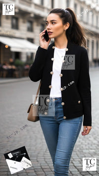 CHANEL black gold cashmere knit CC logo button women's cardigan / シャネル レディース ブラック ゴールド カシミヤ ニット CCロゴ ボタン カーディガン