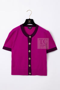 CHANEL 20PF Plum Burgundy Bicolor CC Logo Button Cashmere Knit Cardigan 38 2