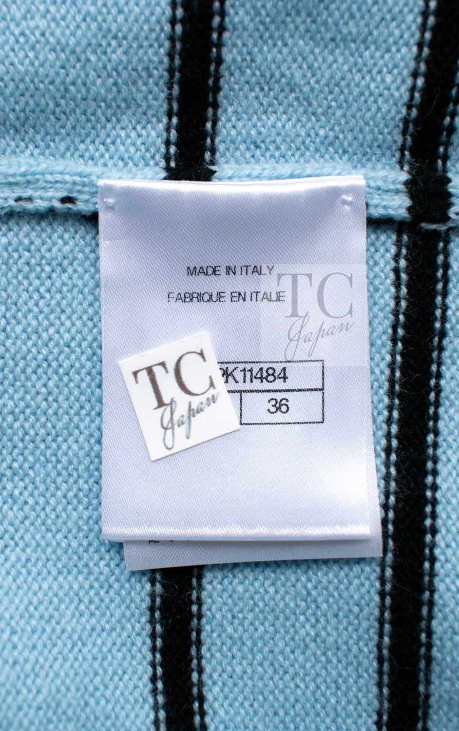 シャネル カーディガン CHANEL 25S 水色 ライトブルー ブラック ストライプ バイカラー カシミヤ ニット ジェニー着用 38