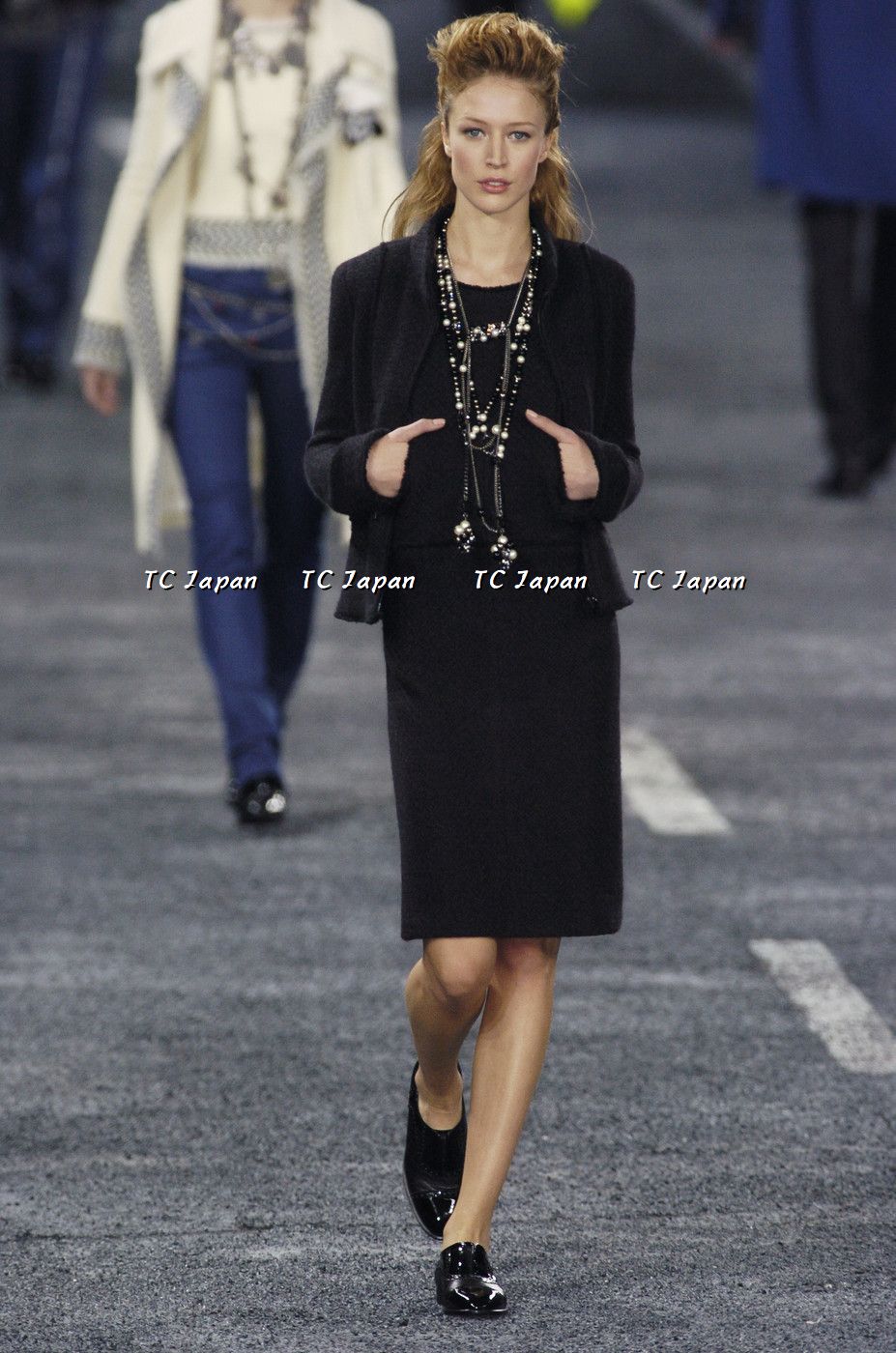 CHANEL 04A Black Wool Angora Tweed Dress 36 シャネル ブラック ウール アンゴラ ツイード ワンピース 即発