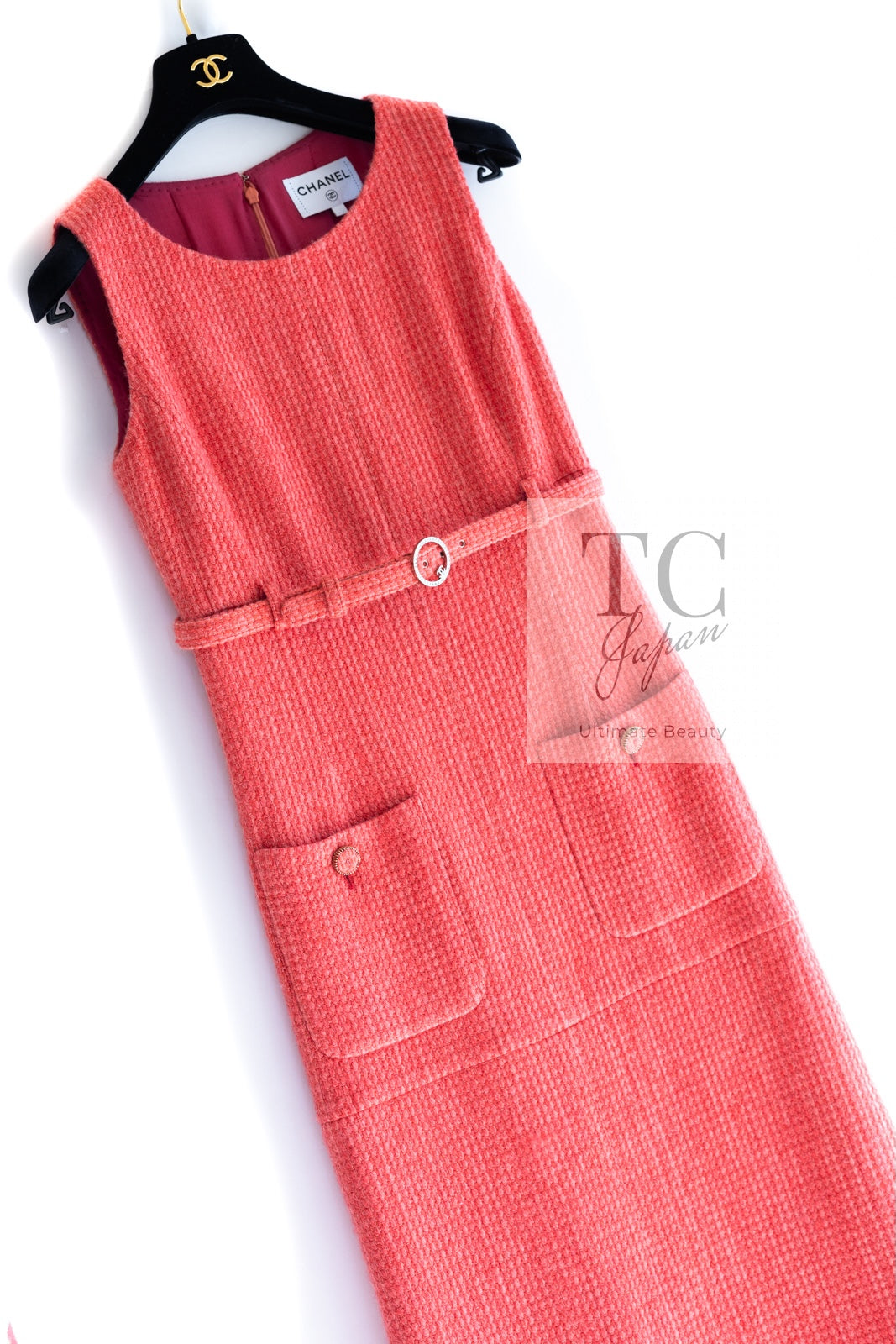 CHANEL 16A Coral Orange Red CC Logo Belt Tweed Sleeveless Dress 36 38 シャネル コーラル オレンジ レッド CCロゴ ベルト ノースリーブ ツイード ワンピース 即発
