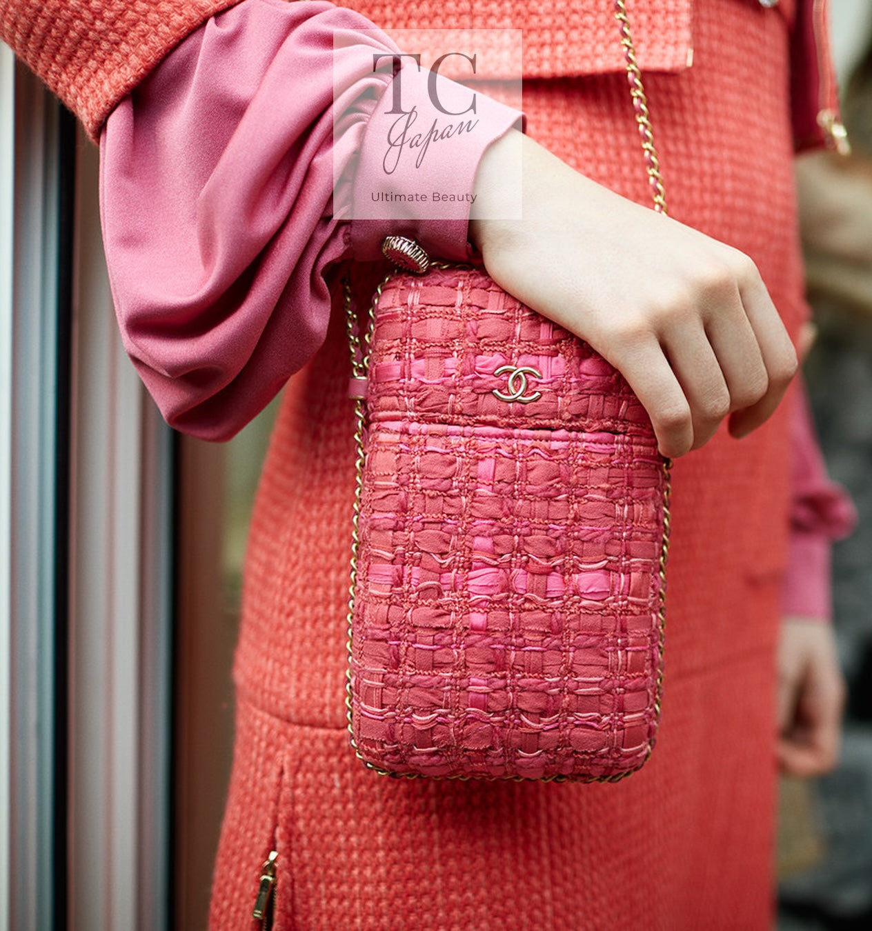 CHANEL 16A Coral Orange Red CC Logo Belt Tweed Sleeveless Dress 36 38 シャネル コーラル オレンジ レッド CCロゴ ベルト ノースリーブ ツイード ワンピース 即発