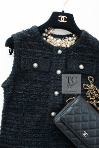 CHANEL 16PS Black Sleeveless CC Buttons Stretch Knit Dress 34 36 シャネル ブラック ストレッチ ノースリーブ CC ボタン ニット ワンピース 即発