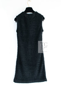CHANEL 16PS Black Sleeveless CC Buttons Stretch Knit Dress 34 36 シャネル ブラック ストレッチ ノースリーブ CC ボタン ニット ワンピース 即発