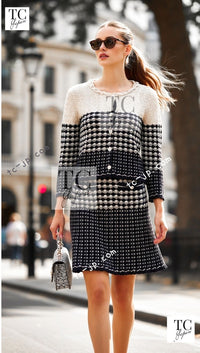 CHANEL 12S Beige Navy Mix Tweed Knit Dress 36 38 シャネル ベージュ ネイビー ミックス ツイード ニット ワンピース 即発 - TC JAPAN