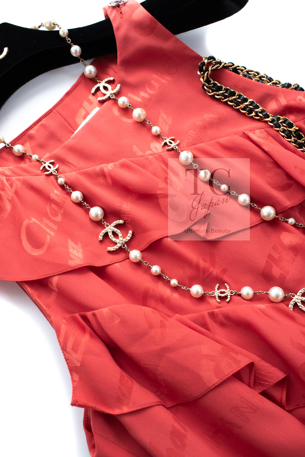 シャネル ワンピース CHANEL オレンジ シグネチャー ロゴ柄 シルク100