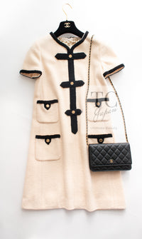 CHANEL 05A Cream Black Trim CC Buttons Wool Dress 36 シャネル クリーム ブラック トリム ココボタン 半袖 ウール ワンピース 即発