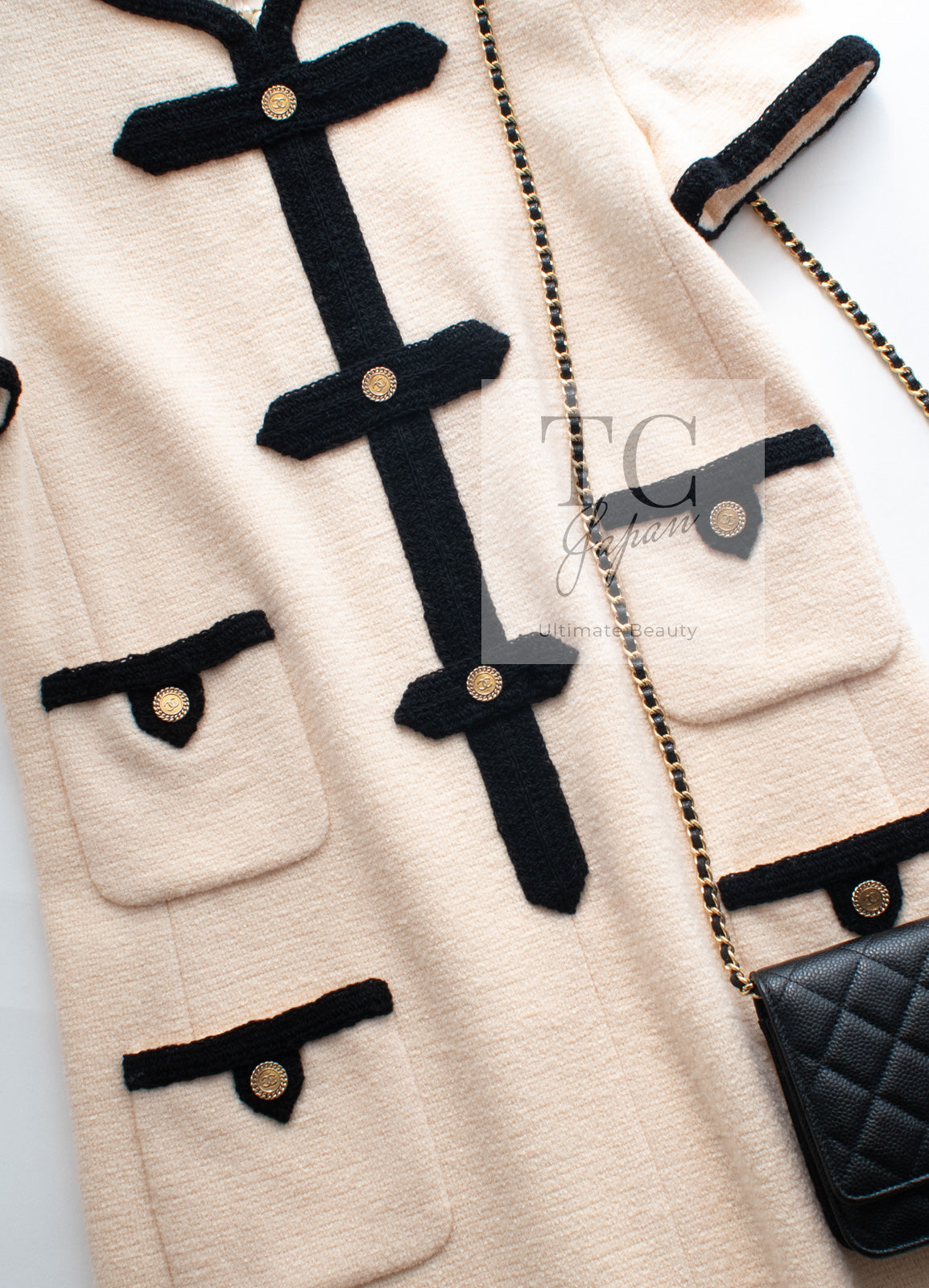 CHANEL 05A Cream Black Trim CC Buttons Wool Dress 36 シャネル クリーム ブラック トリム ココボタン 半袖 ウール ワンピース 即発
