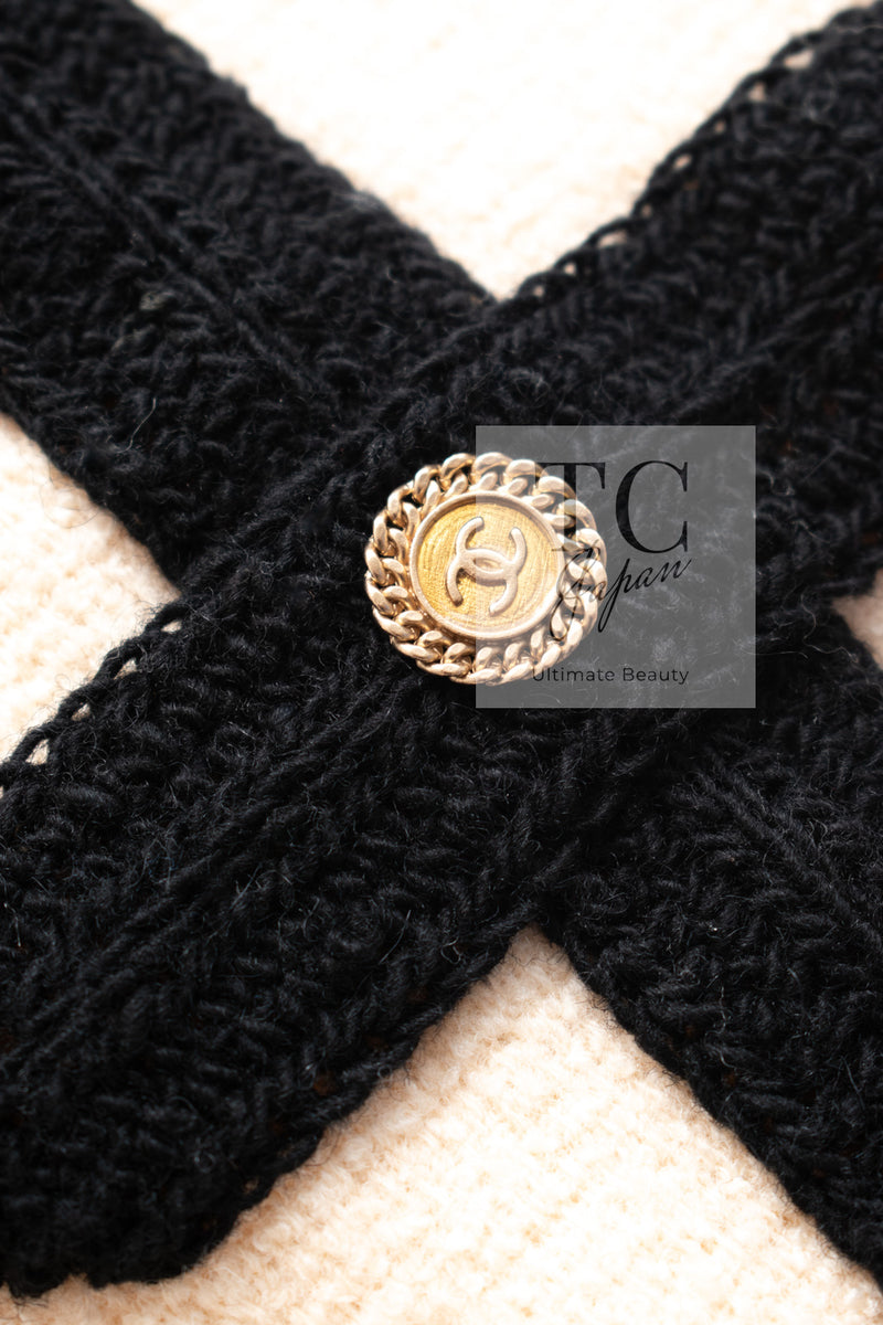 CHANEL 05A Cream Black Trim CC Buttons Wool Dress 36 シャネル クリーム ブラック トリム ココボタン 半袖 ウール ワンピース 即発