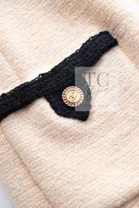 CHANEL 05A Cream Black Trim CC Buttons Wool Dress 36 シャネル クリーム ブラック トリム ココボタン 半袖 ウール ワンピース 即発