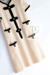 CHANEL 05A Cream Black Trim CC Buttons Wool Dress 36 シャネル クリーム ブラック トリム ココボタン 半袖 ウール ワンピース 即発