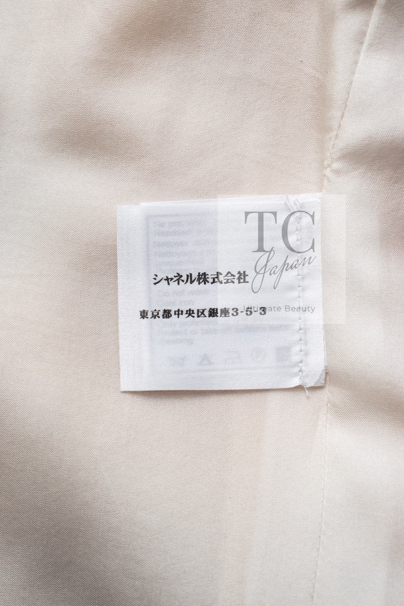 CHANEL 05A Cream Black Trim CC Buttons Wool Dress 36 シャネル クリーム ブラック トリム ココボタン 半袖 ウール ワンピース 即発