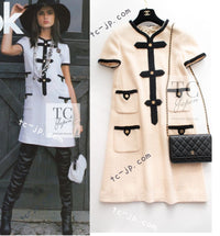 CHANEL 05A Cream Black Trim CC Buttons Wool Dress 36 シャネル クリーム ブラック トリム ココボタン 半袖 ウール ワンピース 即発