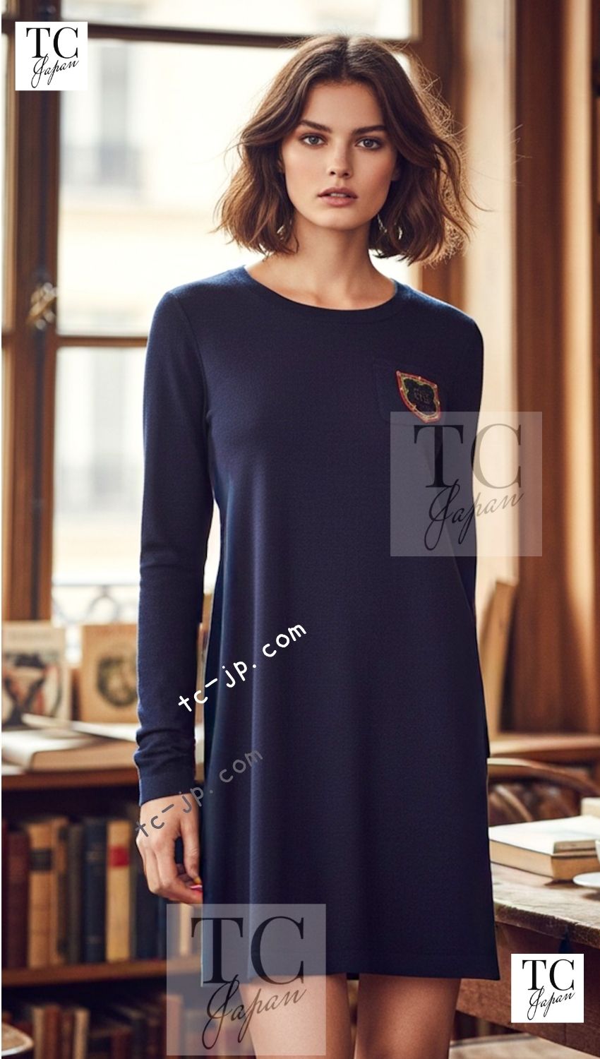 CHANEL 13PF Navy Emblem Wool 100% Stretch Knit Sweater Dress 36 シャネル ネイビー エンブレム ワッペン ウール100% ニット ストレッチ 薄手 セーター ワンピース 即発